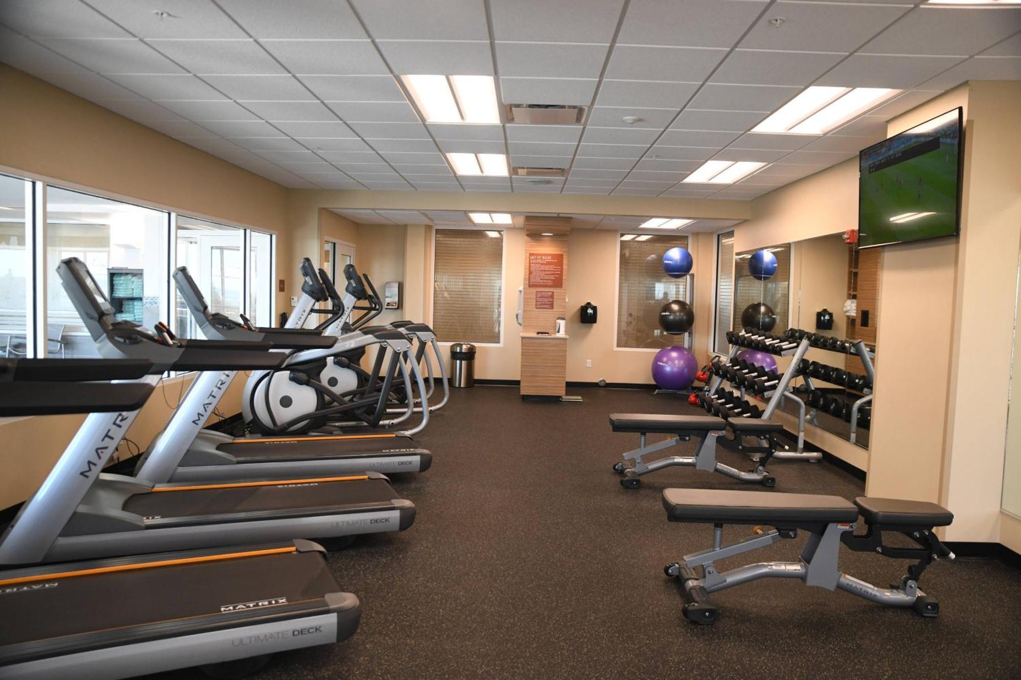 Towneplace Suites Kansas City At Briarcliff Exteriér fotografie