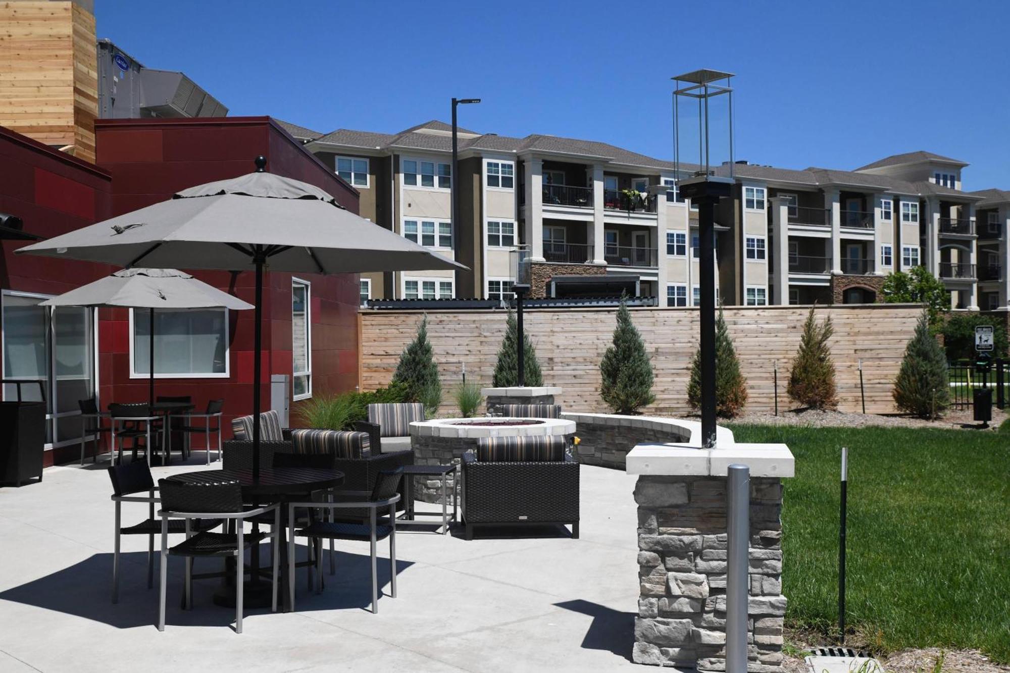 Towneplace Suites Kansas City At Briarcliff Exteriér fotografie